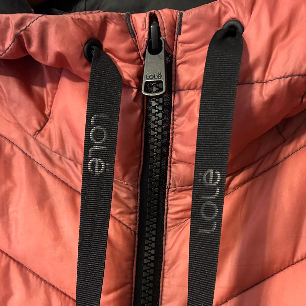 Lole Gradient Pink to Black Puffer Jacket - Picture 3 of 7